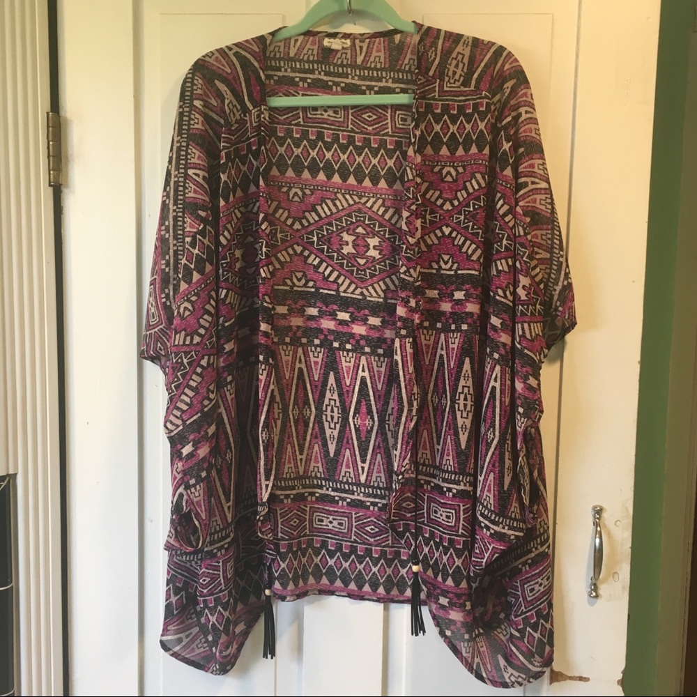 2x Boutique Aztec Cardigan